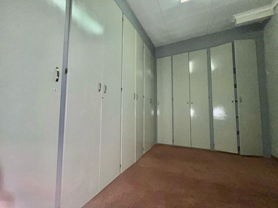 To Let 4 Bedroom Property for Rent in Protea Park North West